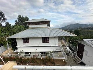 Honey Drops Homestay by Hebron - 0