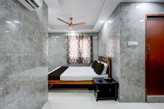 Collection O Karumariamman Temple Thiruverkadu Formerly Sridevi Residency - 8