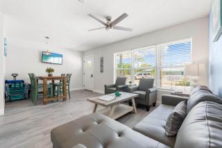 Sun and Sea By Beachside Management - 4