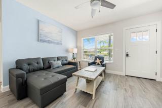 Sun and Sea By Beachside Management - 3