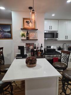 Brooklyn Luxury Suite - 5