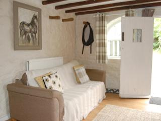 Shire Cottage - 8