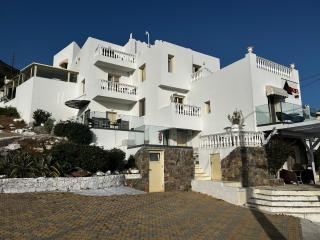 Entire Villa full View 3 bedrooms 3 bathrooms 3 kitchens - 8