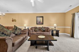 Magnolia Pointe Luster Leaf 4833-302 - 4