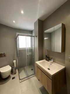 O&O Group-Serene 1BR Haven w Balcony - 3