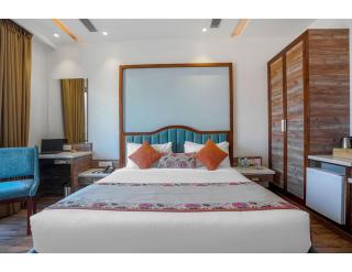 Hotel TU Casa Near Delhi Airport - 9