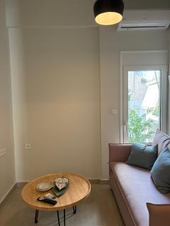 High-End 1BR with Elegant Design & Balcony - 2