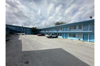 Leeward Motel By Capital O North Miami Beachside - 9