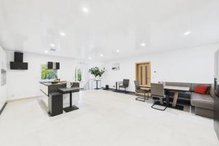 Attraktive Neubau Bei Zwei Buchen - 2