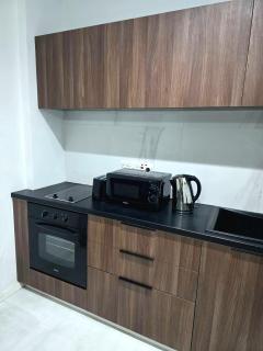 5mins from the beach,10mins from LC airport Aurelia Suite - 6