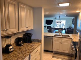 Beachside Kisses - 6