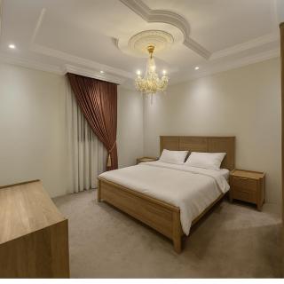 Stylish 3BR Smart TV & Wi-Fi - 5