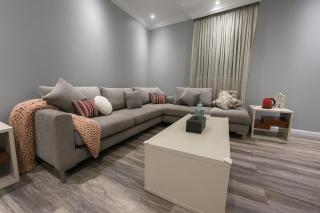 Stylish 3BR Smart TV & Wi-Fi - 4