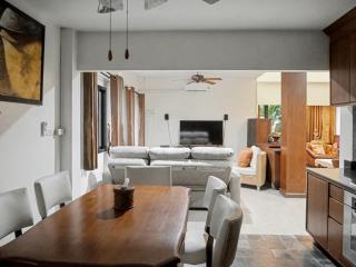 3 Bedrooms - 2 floor with garden in Prime Location - 1