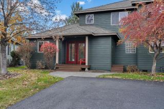 Eagle Crest Golden Pheasant Retreat - 0