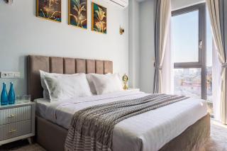 Elite Mirabad Avenue - 0