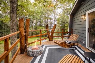 Rivers Ledge Cabin with Sauna and Hot Tub - 4
