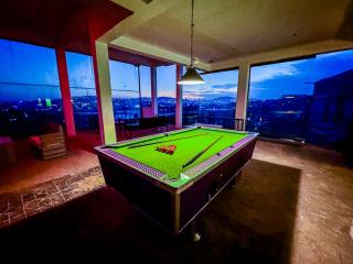 Lakeview Suites by SYLV ESTATE - 8