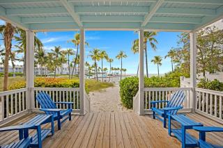 Tranquility Bay Resort - 7