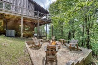 Amazing lake and mountain views, hot tub and fire pit, access to National Forest trails from the house - 0