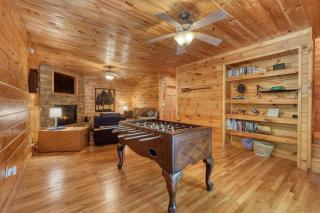 Amazing lake and mountain views, hot tub and fire pit, access to National Forest trails from the house - 5