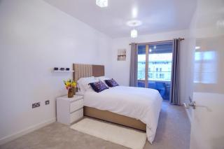 Near Dlr station -WiFi -Parking -Pets -Sleeps 5 - 4