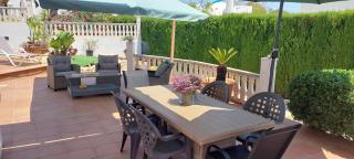 Villa totalmente independiente con piscina comunitaria - 7