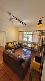 Apê Industrial Acolhedor no Guarujá - 350 m da Praia da Enseada - 0