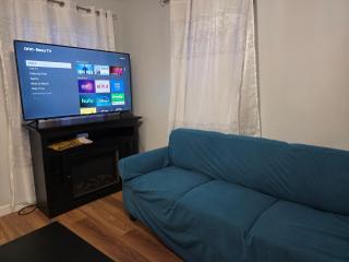 Niagara Street Revival House - 3 Bedroom 2 Bathroom Freestanding Home - 7