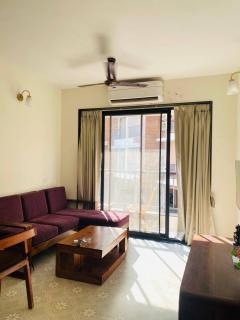 Premium 1BHK with Pool, Resort Facilities & Easy Beach Access - Candolim - 0