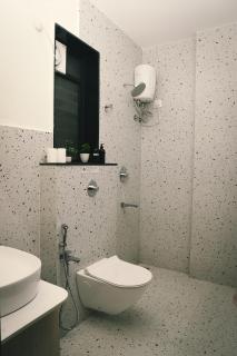 Botanica Luxury 1BHK Apartment, Pool & Parking - Near Candolim Beach - 1