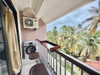 Modern Studio with Pool Access Near Candolim Beach - Balcony & Kitchenette - 5