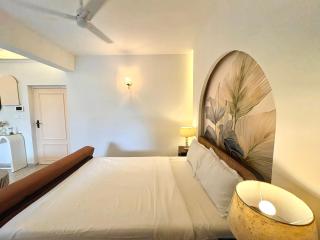 Candolim Beach Studio with Pool & WiFi - Couples Retreat - 4