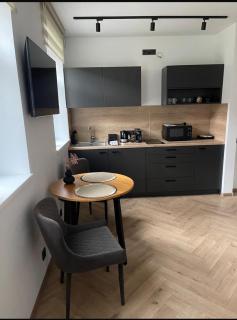 Relax in a Historic Oasis Retreat - 2