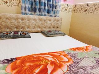 Xavier's guesthouse Wi-Fi and Villa - 5