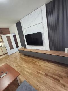 Cozy Skopje Retreat - 3