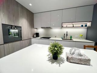 Warm and Cozy 1B1B near Richmond center - 2