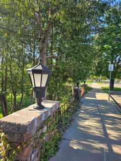 The Brower House - 4