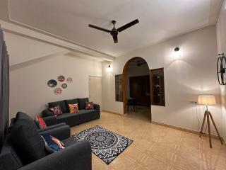 Ega Coral, cozy 3BHK house at Rustam Bagh - 8