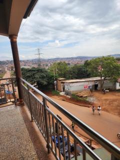 A cozy nice place near Kampala city - 7