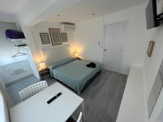 Rooms Mármol, junto a Puerta Toledo - 9