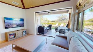 PiH: Dancing Honu Walk to the Beach Bikes and Beach Gear - 9