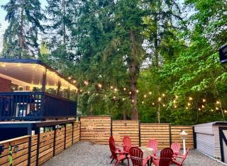 Spacious Home W Creek & Yoga Deck - 8