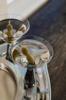 Spacious Home W Creek & Yoga Deck - 7