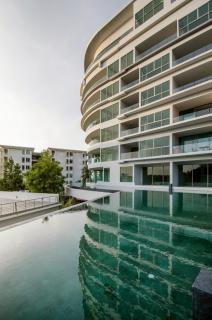 The Ark Karon Beach by RESAVA - 2