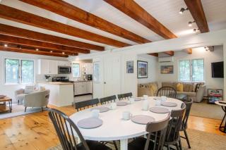 Private Location w Guest House - 1