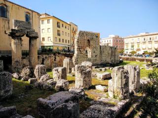 Apollonion HH above Apollo's temple Ortygia - 3