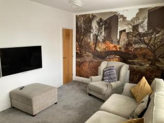 Entire modern home with sea views - 4