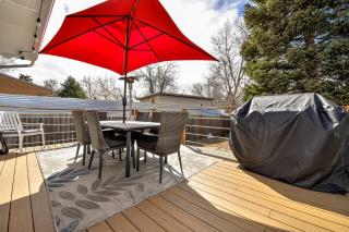 Family Perfect 4BR Home with Hot Tub, Pool Table, Fenced Yard, Cozy Fireplace, Mountain Views, Walkable Neighborhood, Near Parks, Dining, and Adventure - 6