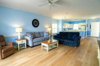 FREE Tickets! Stay-N-Play-1st floor-Golfing-Minutes to beach - 5